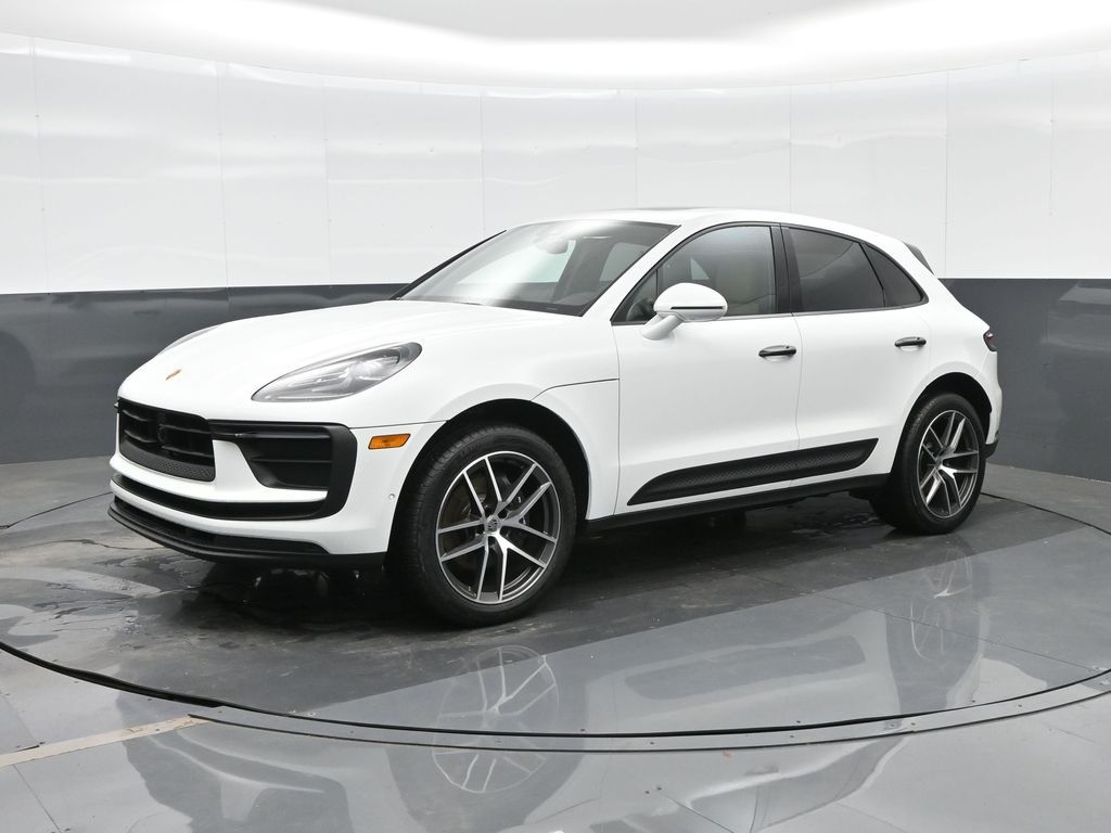 White 2025 Porsche Macan SUV / Crossover 7-Speed Automatic