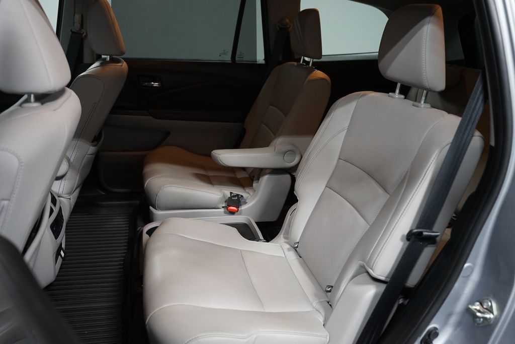 Thumbnail: 2021 Honda Pilot - 29
