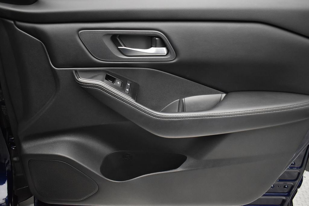 Thumbnail: 2024 Nissan Rogue - 20