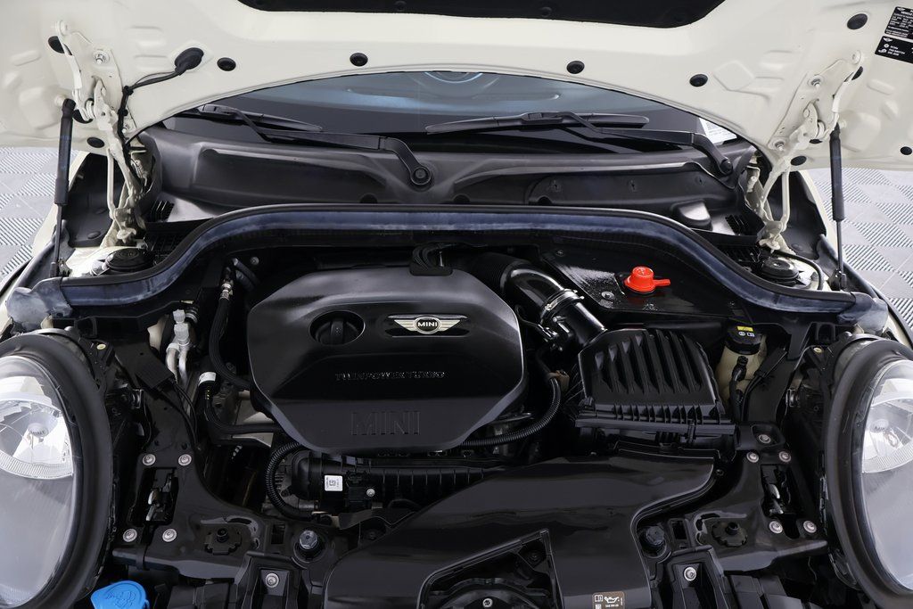 Thumbnail: 2019 MINI Cooper - 15