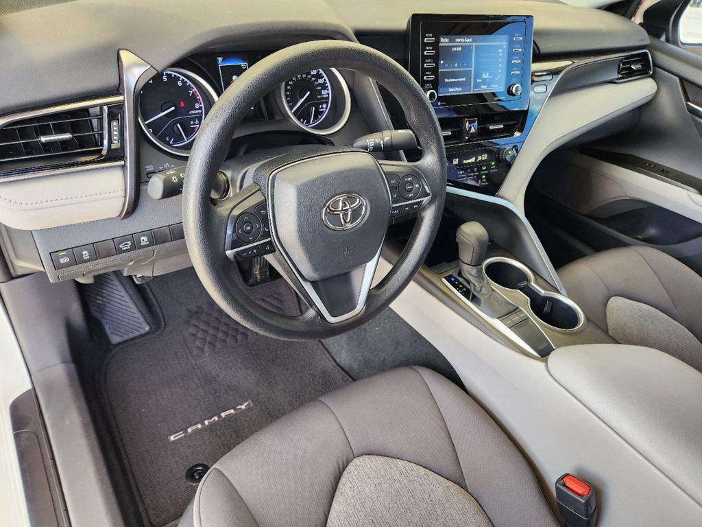 2023 Toyota Camry LE 2