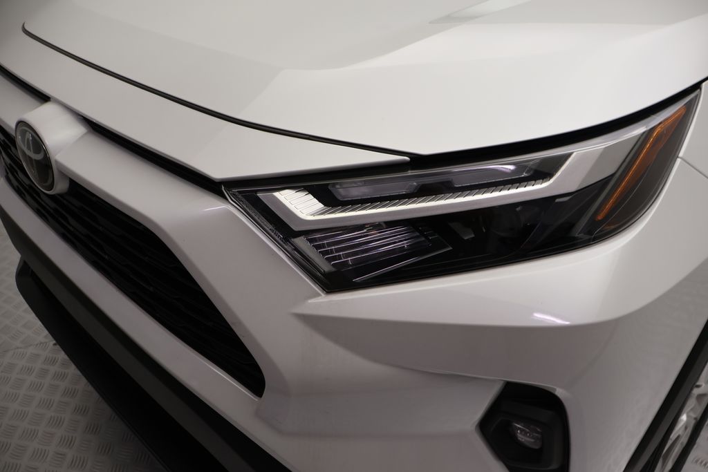 Thumbnail: 2025 Toyota RAV4 - 3