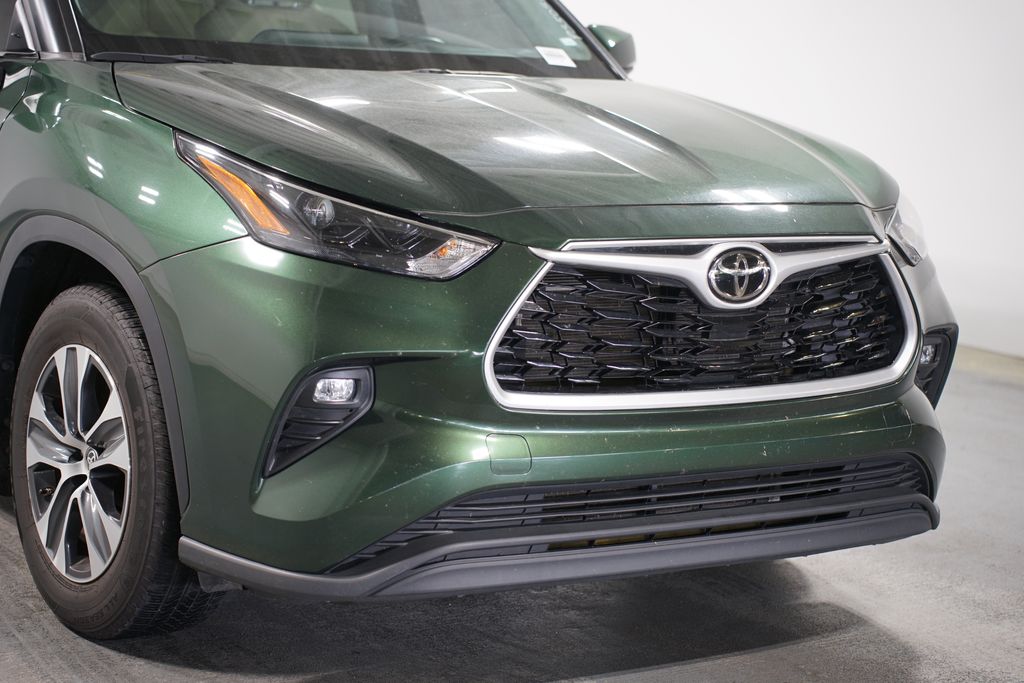 2023 Toyota Highlander XLE 4