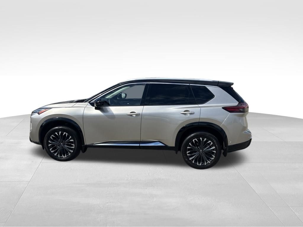 2026 Nissan Rogue Platinum Gold at South Hills Kia