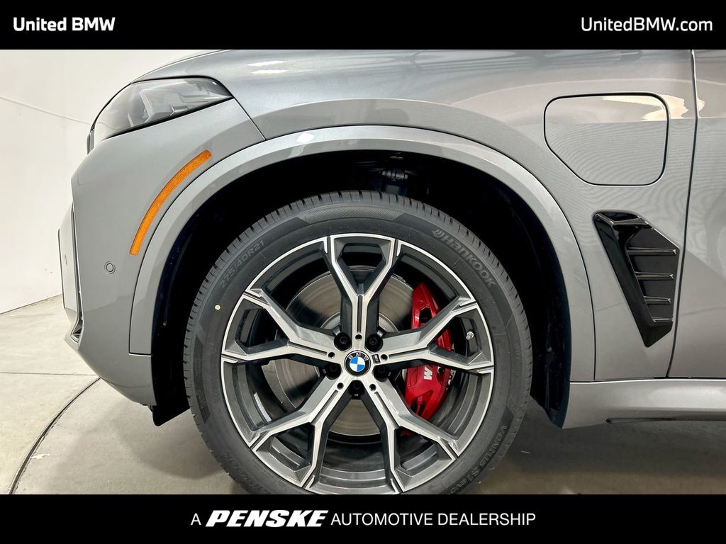 2026 BMW X5 xDrive50e 10