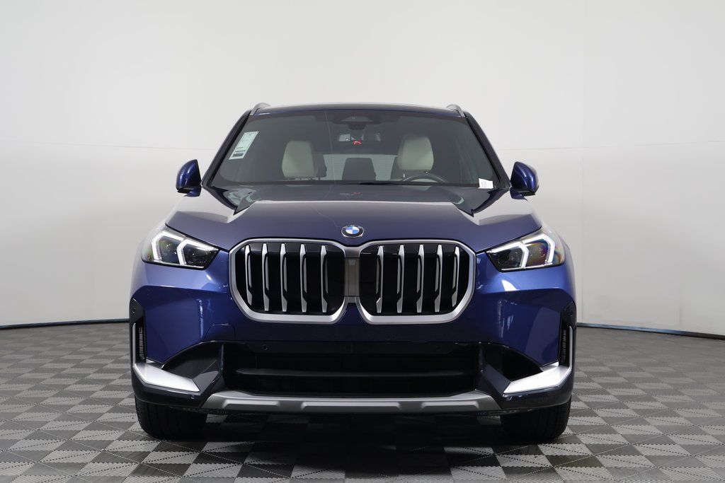 Thumbnail: 2025 BMW X1 - 2