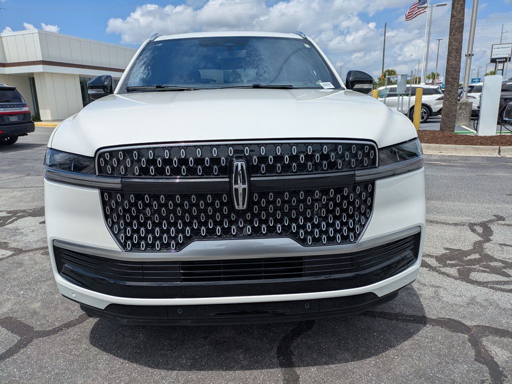 2025 Lincoln Navigator Reserve