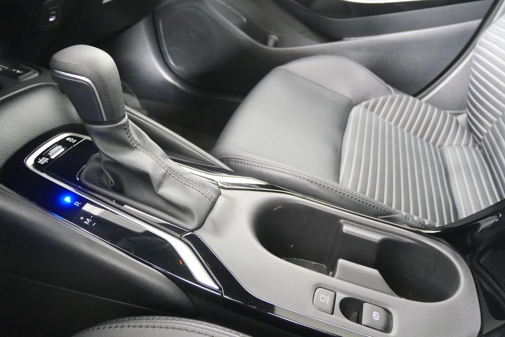 Thumbnail: 2023 Toyota Corolla - 24