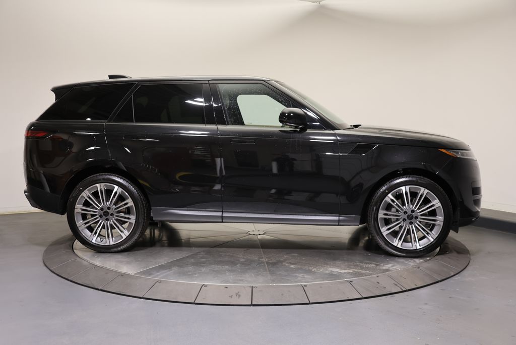 Thumbnail: 2026 Land Rover Range Rover Sport - 6