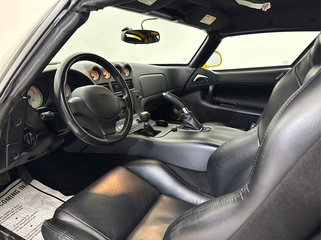 2002 Dodge Viper R/T10 - Photo 27
