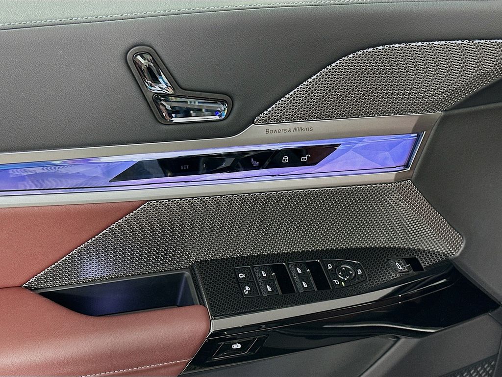 Thumbnail: 2025 BMW 7 Series - 20