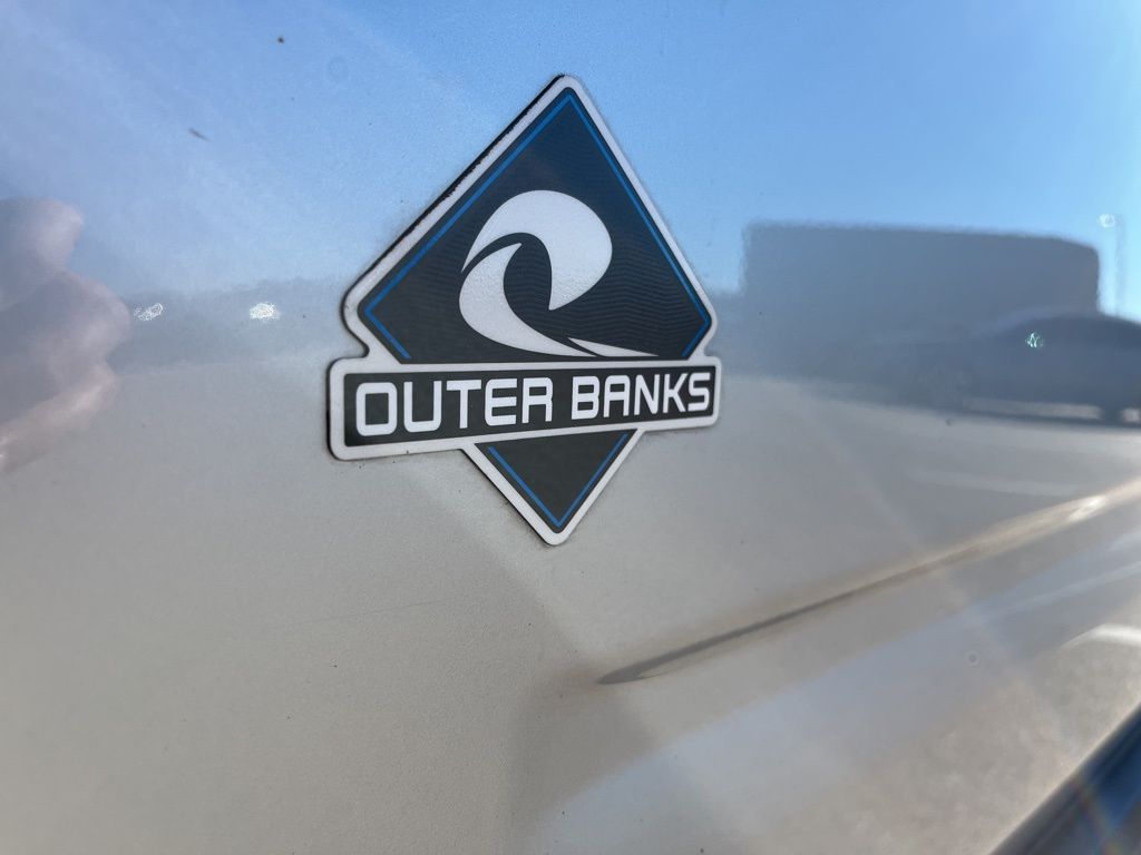 Thumbnail: 2021 Ford Bronco Sport - 13