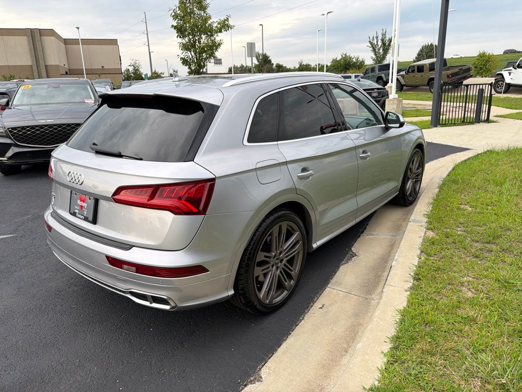 Used 2018 Silver Audi 3.0T Prestige image 7