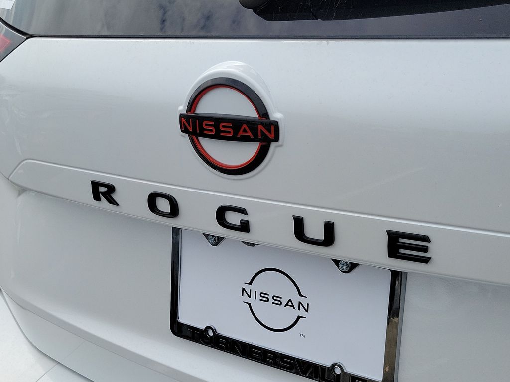 2025 Nissan Rogue Rock Creek 11