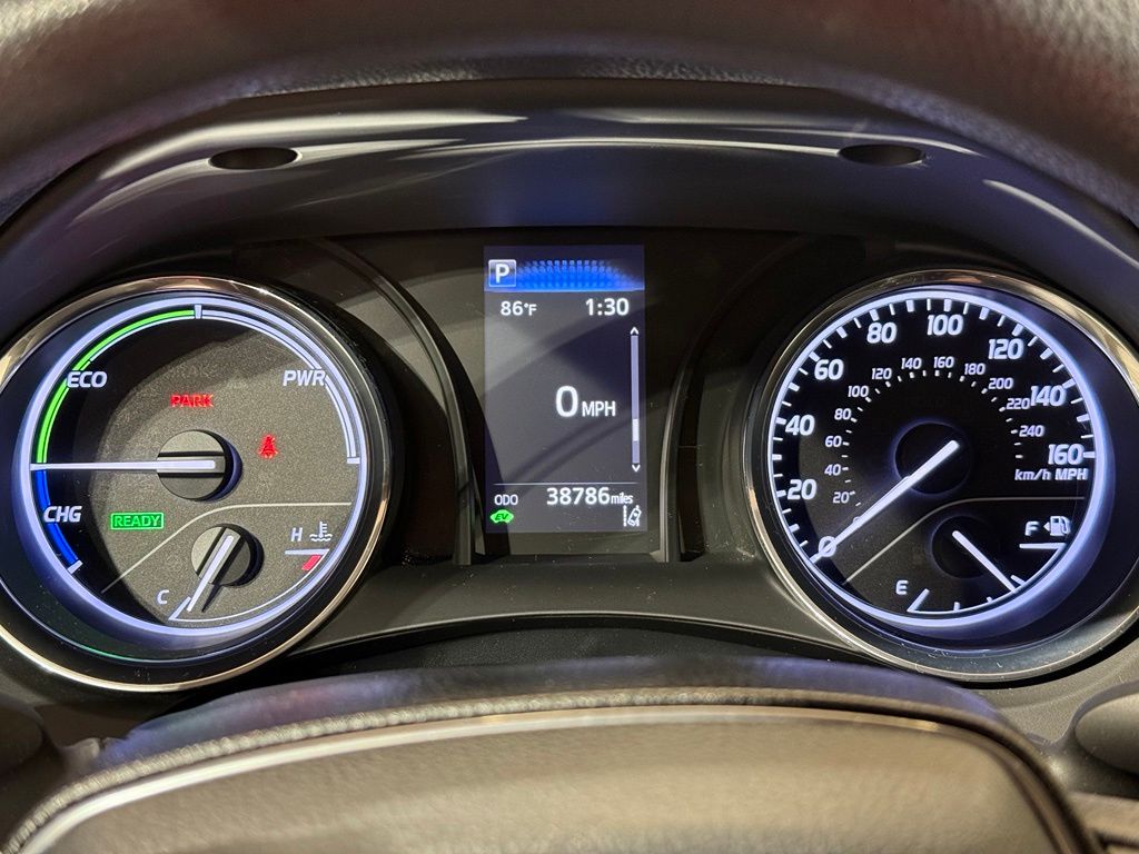 Thumbnail: 2019 Toyota Camry - 23