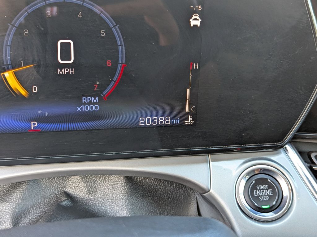 used 2025 Chevrolet Trax car, priced at $18,993