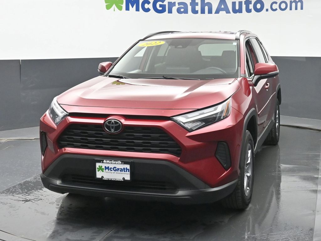 Used 2022 Red Toyota XLE image 5