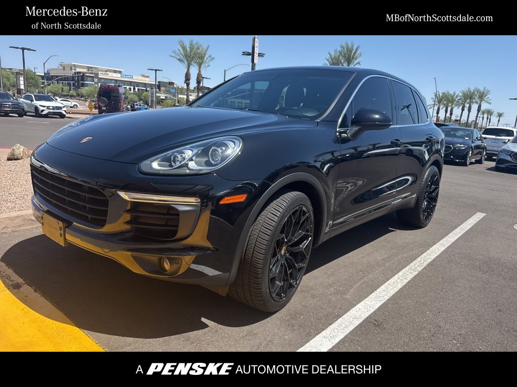Thumbnail: 2017 Porsche Cayenne - 1