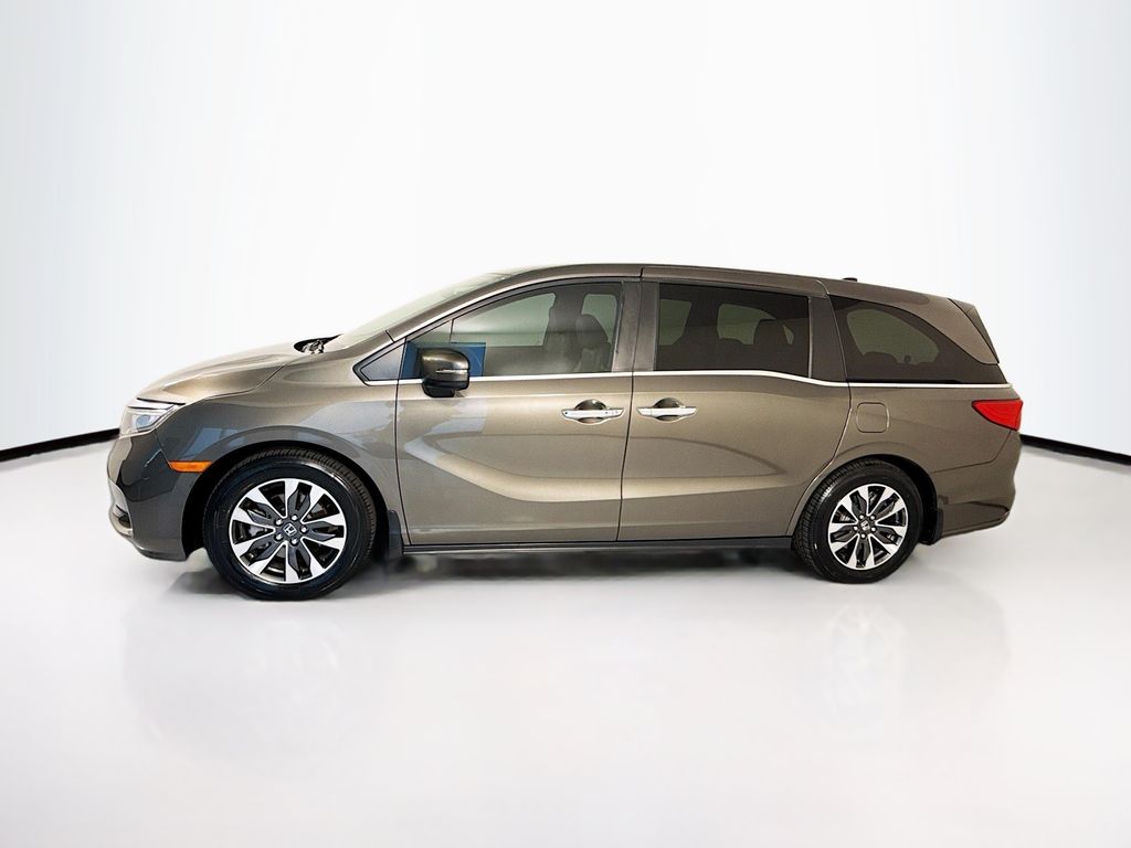 Thumbnail: 2022 Honda Odyssey - 8
