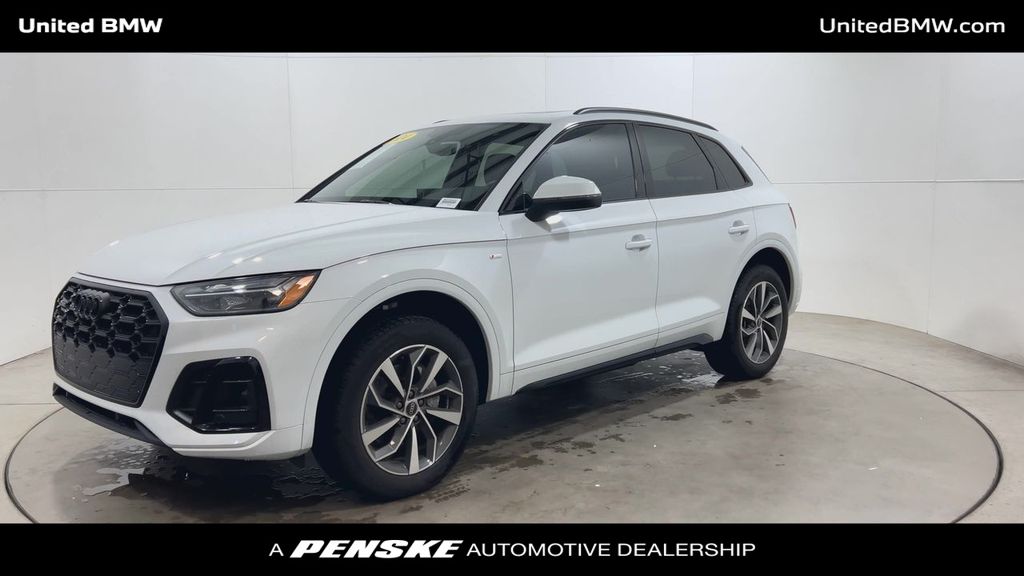 Thumbnail: 2024 Audi Q5 - 4