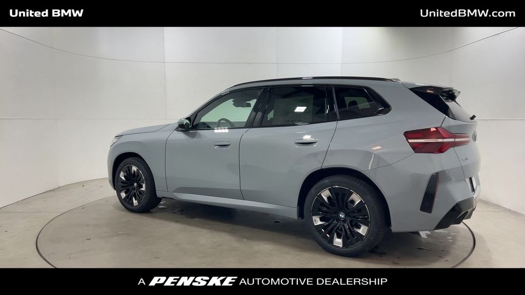 Thumbnail: 2026 BMW X3 - 6