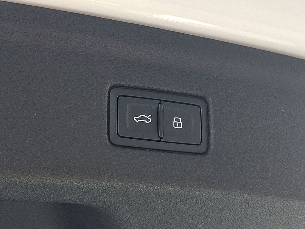 Thumbnail: 2025 Audi A5 - 29