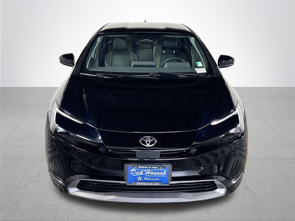 2024 Toyota Prius XLE