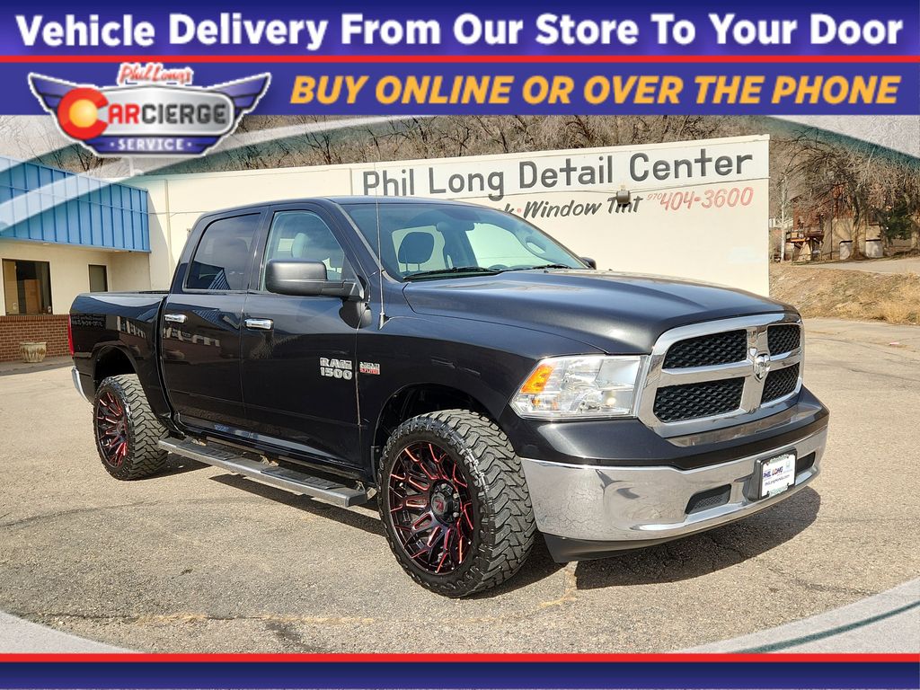 2017 RAM 1500 SLT Crew Cab 4WD