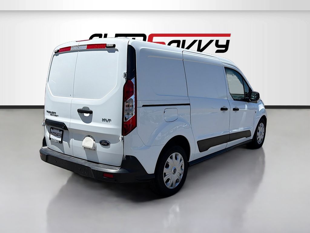 Used 2023 White Ford XLT image 7