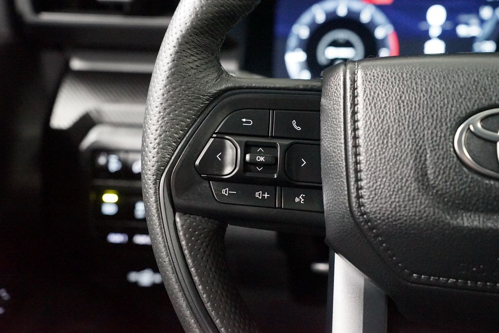 Thumbnail: 2024 Toyota Tacoma - 15