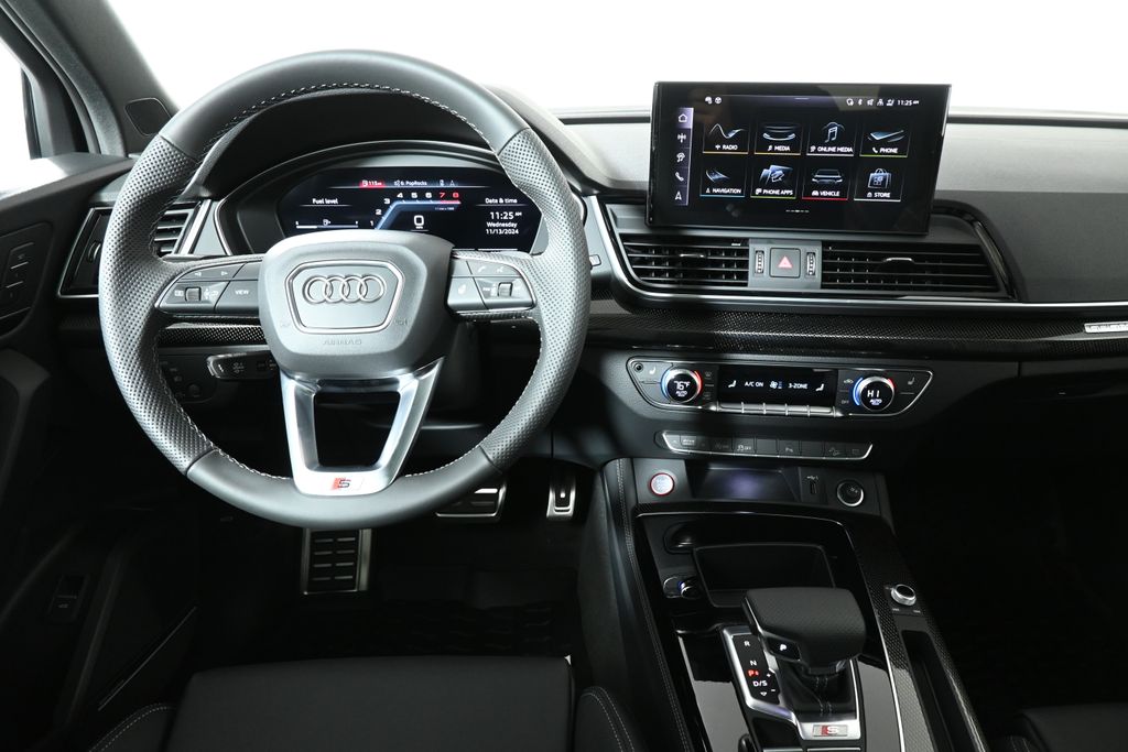 2025 Audi SQ5  4