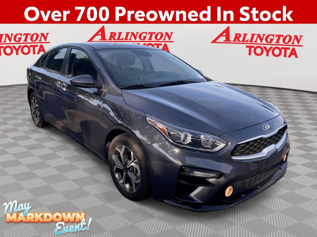 2020 Kia Forte LXS AT's photo
