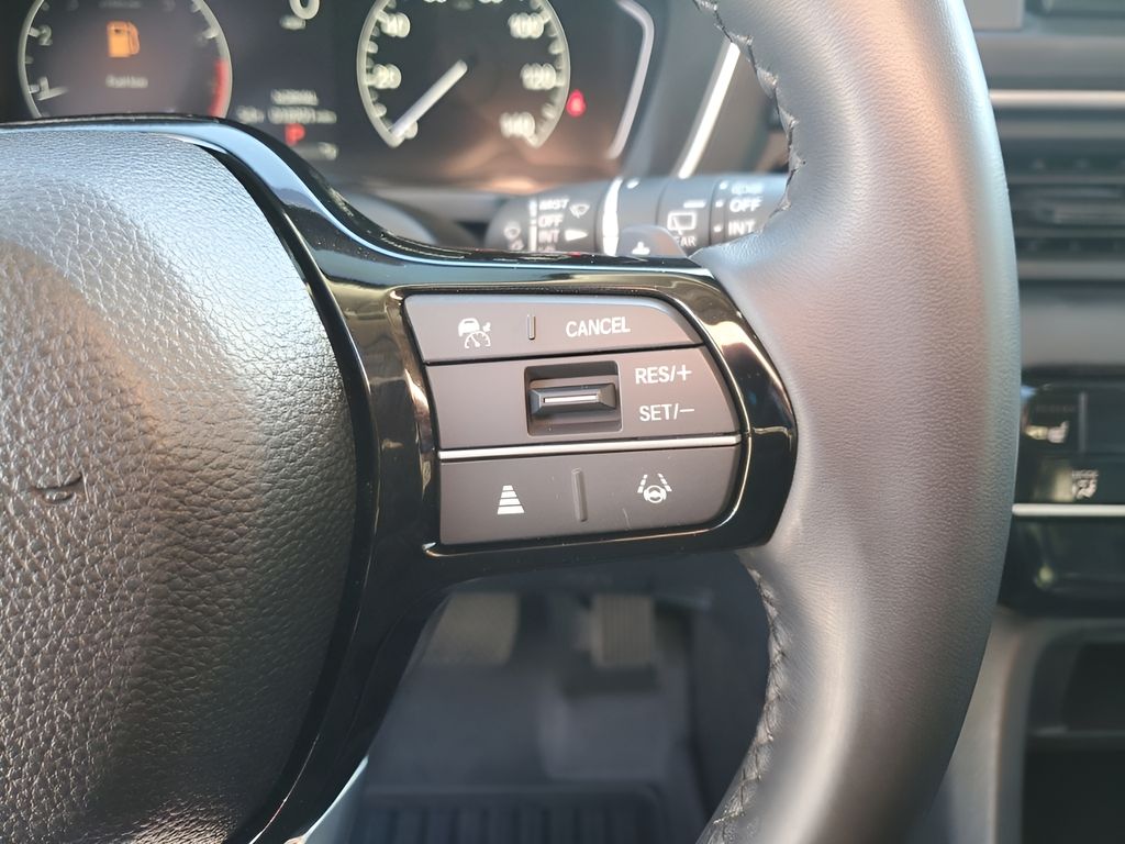 Used Car 2025 Honda Pilot  Touring For Sale Under $50,000 In Austin, Texas