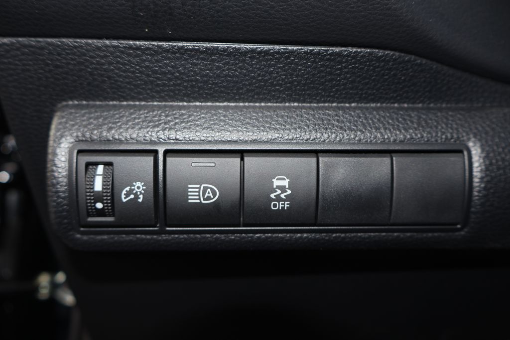 2024 Toyota Corolla SE 10