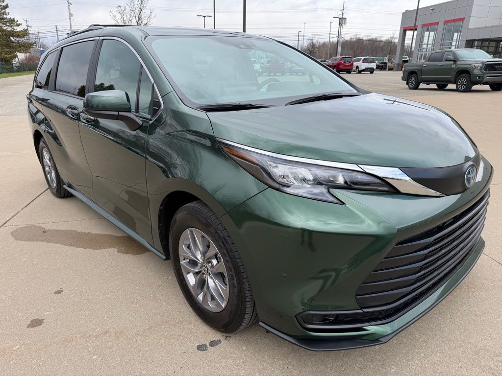 used 2025 Toyota Sienna car, priced at $41,903