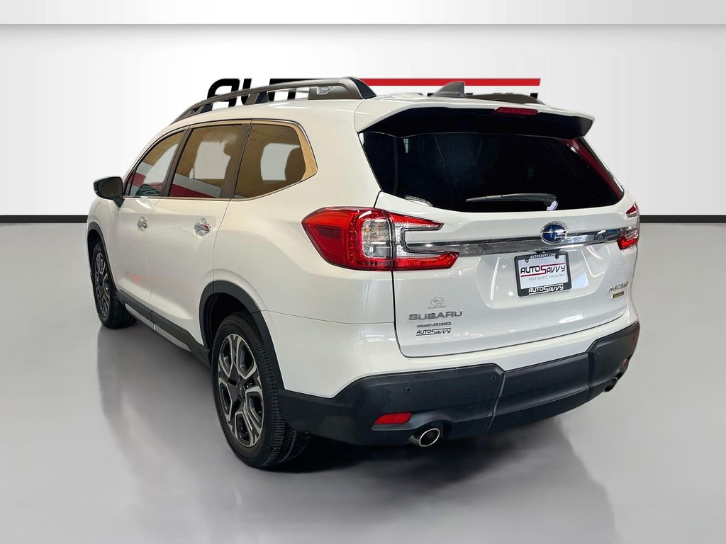 Used 2025 Crystal White Pearl Subaru Touring image 5
