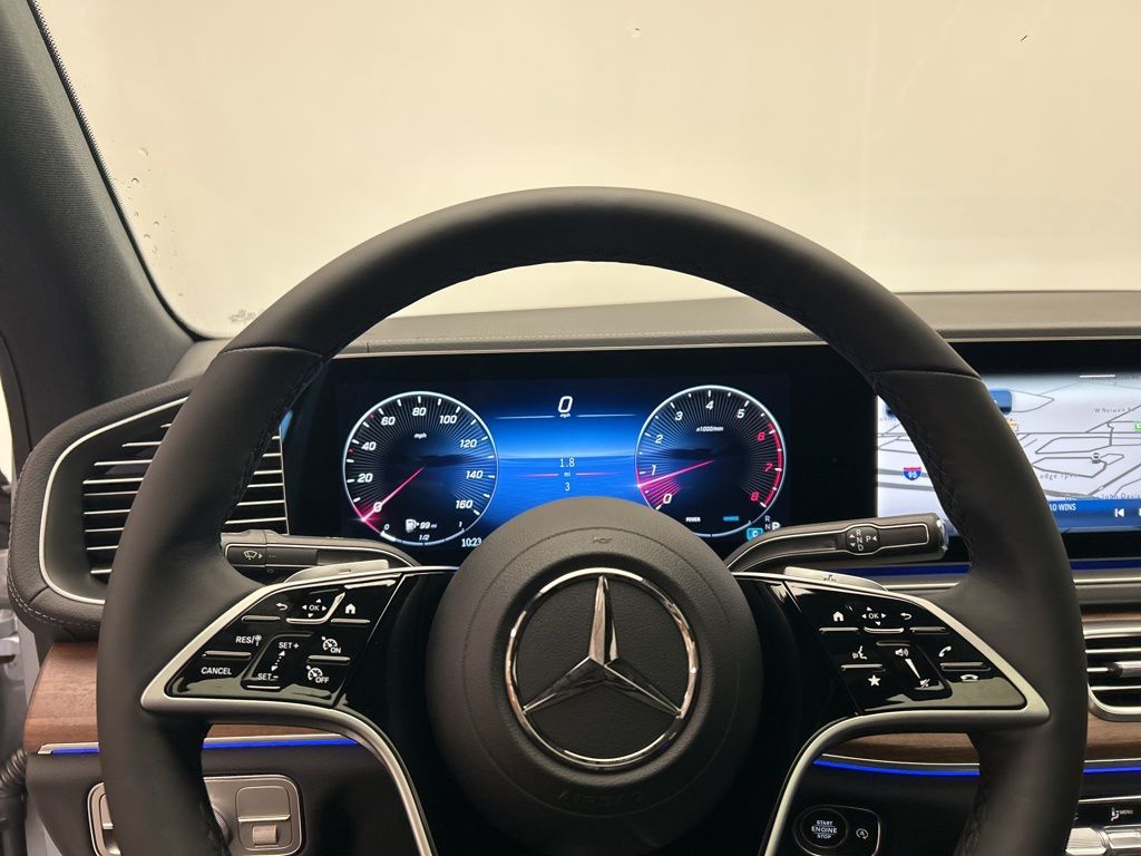 Thumbnail: 2026 Mercedes-Benz GLE - 13