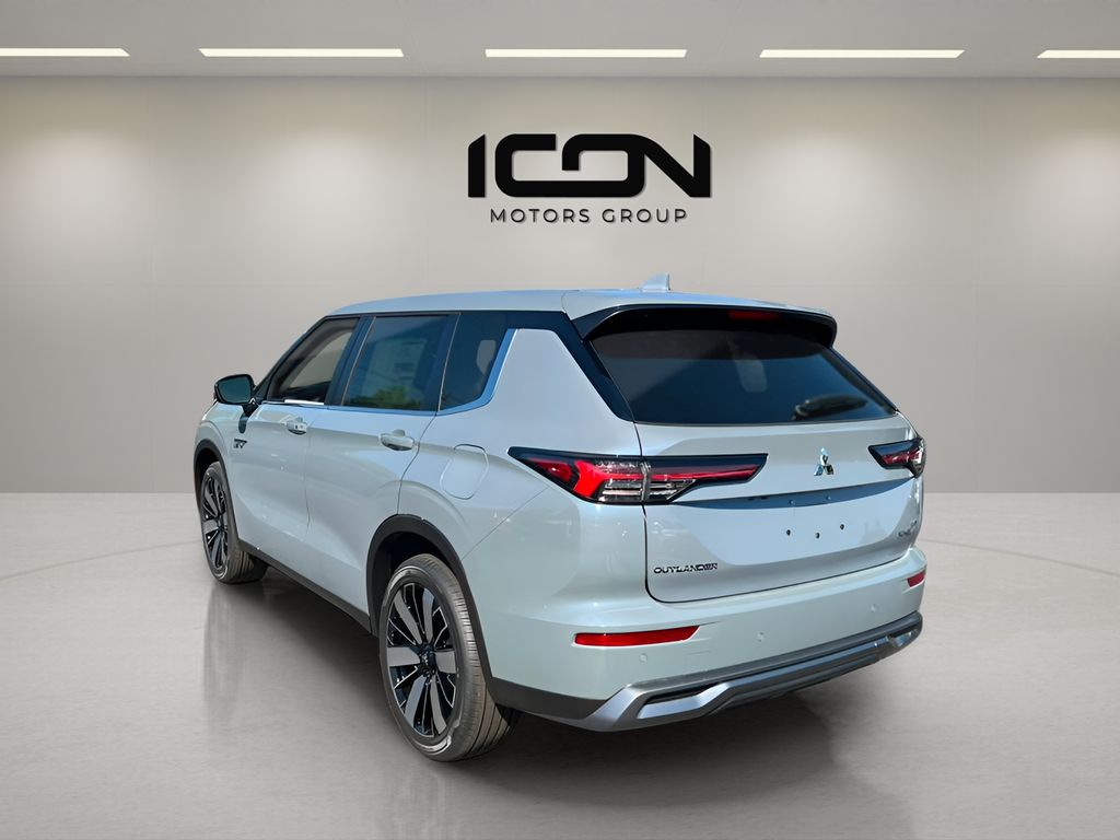 New 2026 Mitsubishi Outlander PHEV SUV