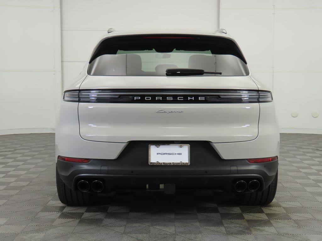Thumbnail: 2025 Porsche Cayenne - 6