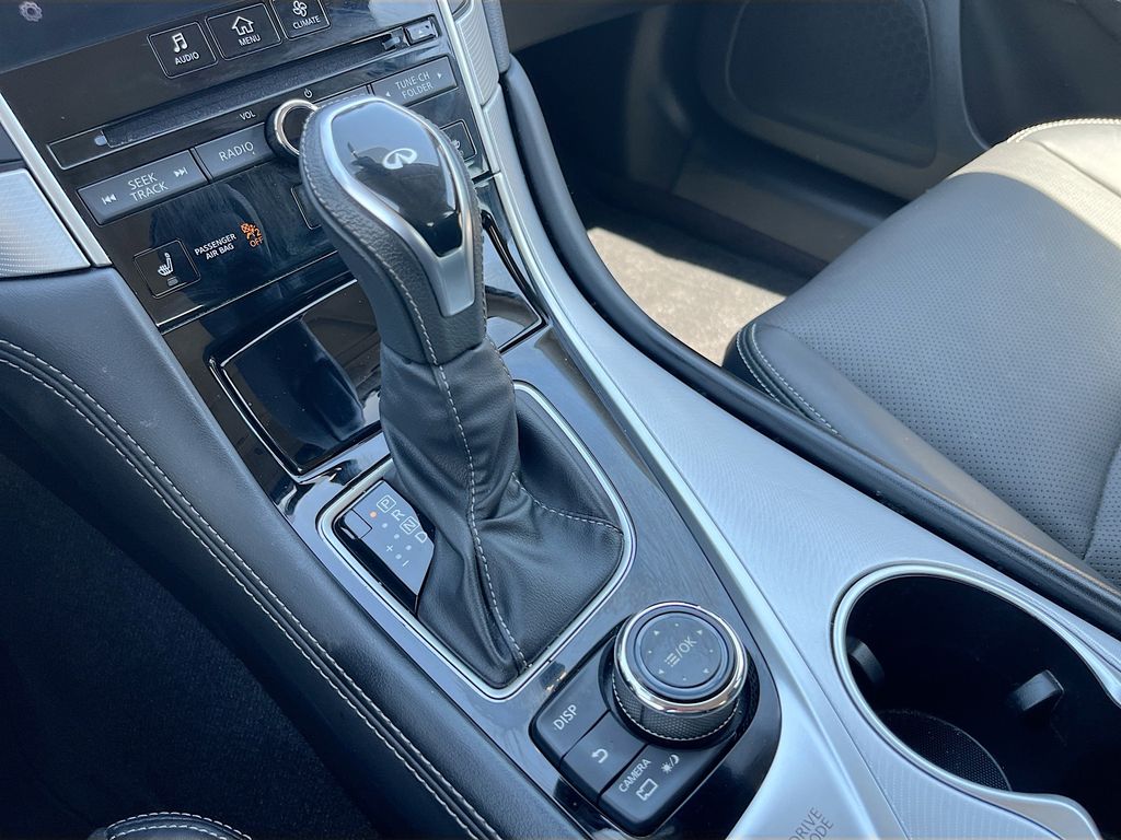 Used 2024 Blue INFINITI LUXE image 16