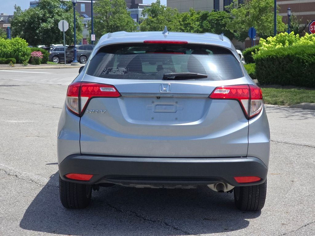 Used 2022 Silver Honda LX image 10