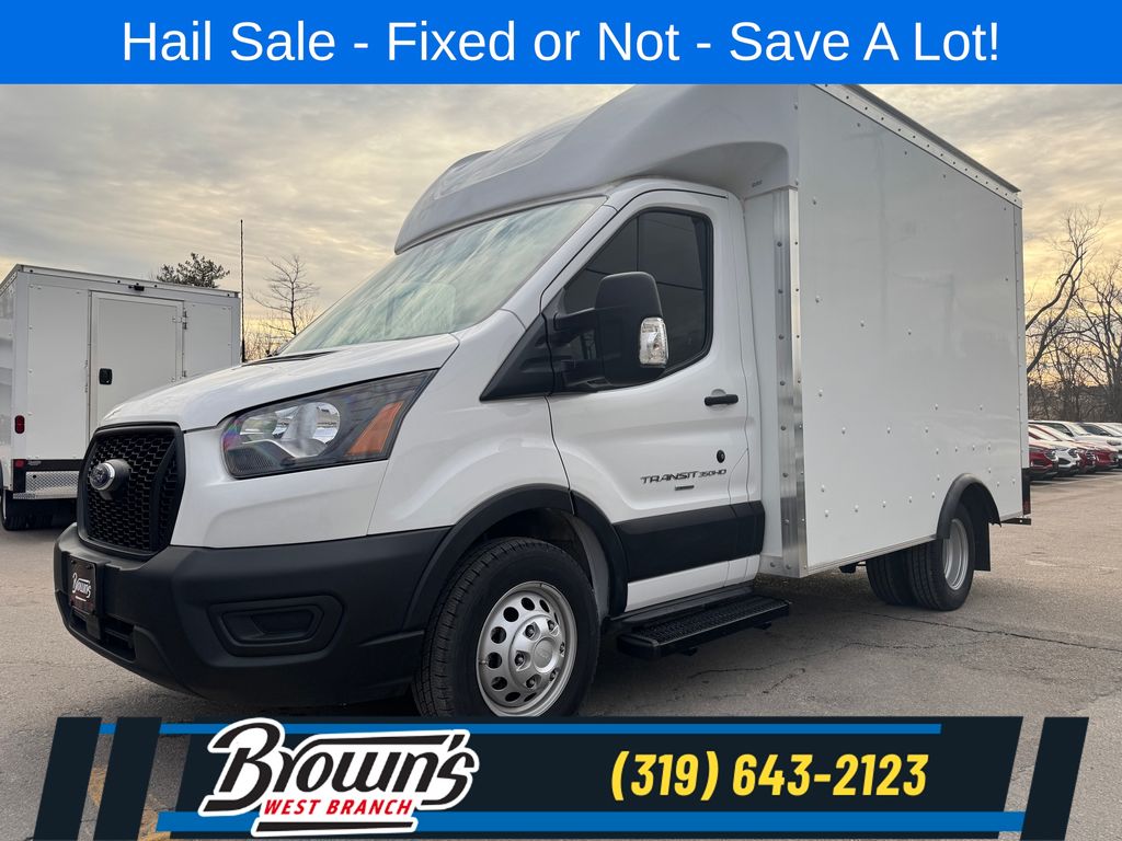 Oxford White 2024 Ford Transit Chassis 350 HD 9950 GVWR 138 Cutaway DRW RWD Van Rear-Wheel Drive