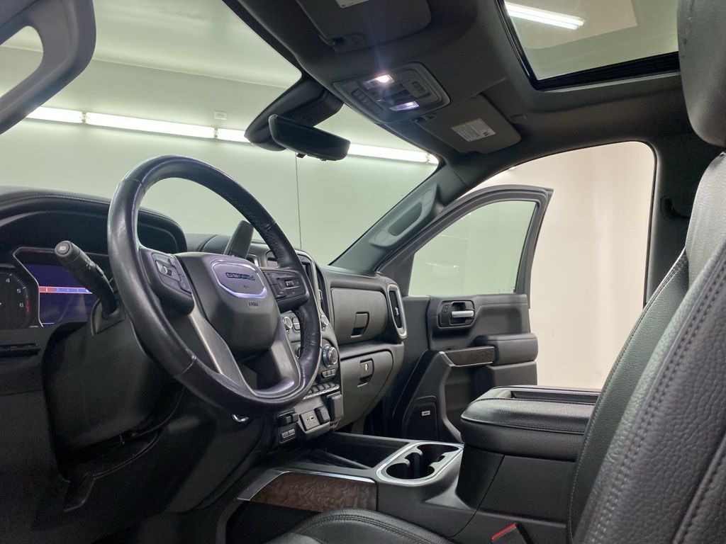 2020 GMC Sierra 1500 Denali photo