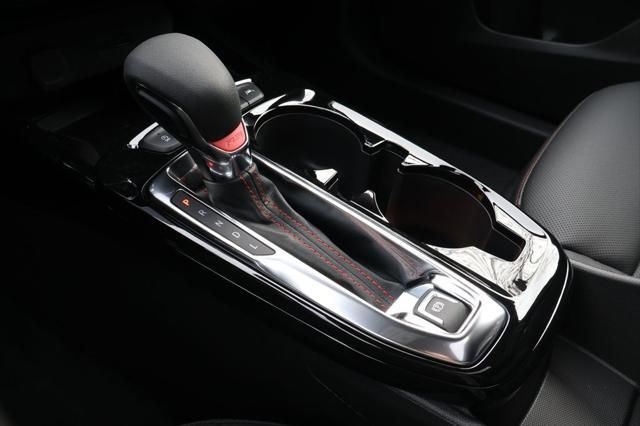 Thumbnail: 2026 Chevrolet Trax - 32