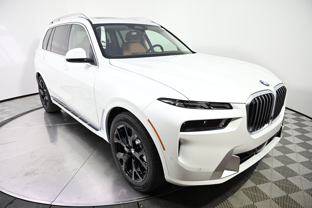 Thumbnail: 2026 BMW X7 - 7
