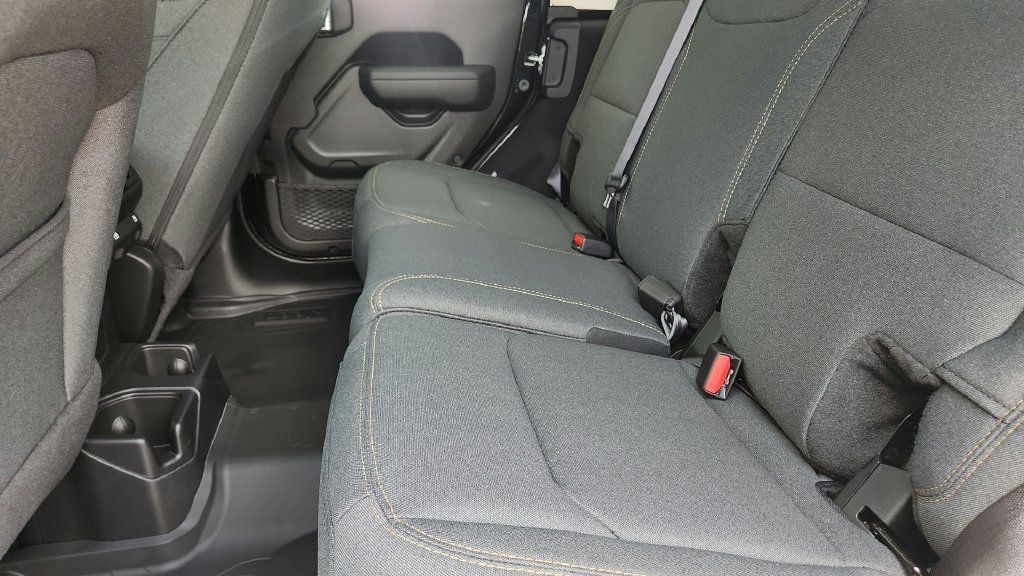 2025 Jeep Wrangler 4-Door Sport S - Photo 27
