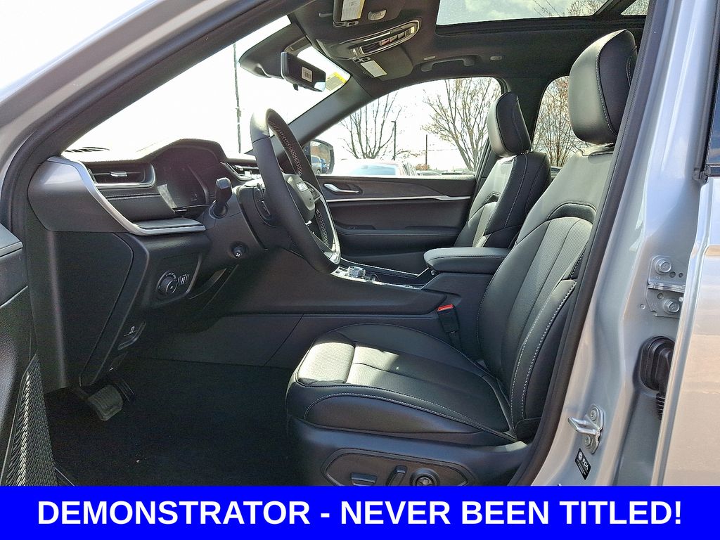 New 2025 Jeep Grand Cherokee L SUV