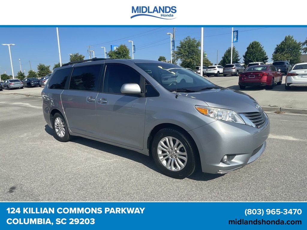 Silver Sky Metallic 2012 Toyota Sienna XLE 7-Passenger Minivan Front-Wheel Drive 6-Speed Automatic Overdrive