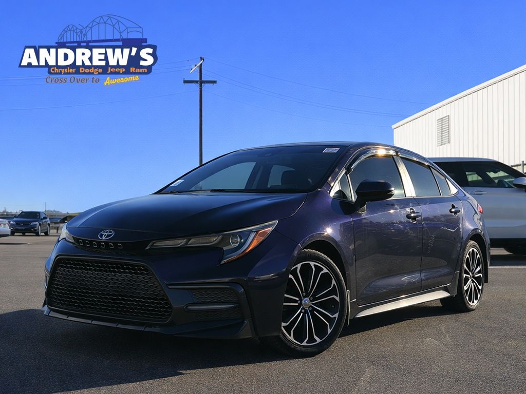 Blue 2021 Toyota Corolla SE FWD Sedan Front-Wheel Drive Continuously Variable Transmission