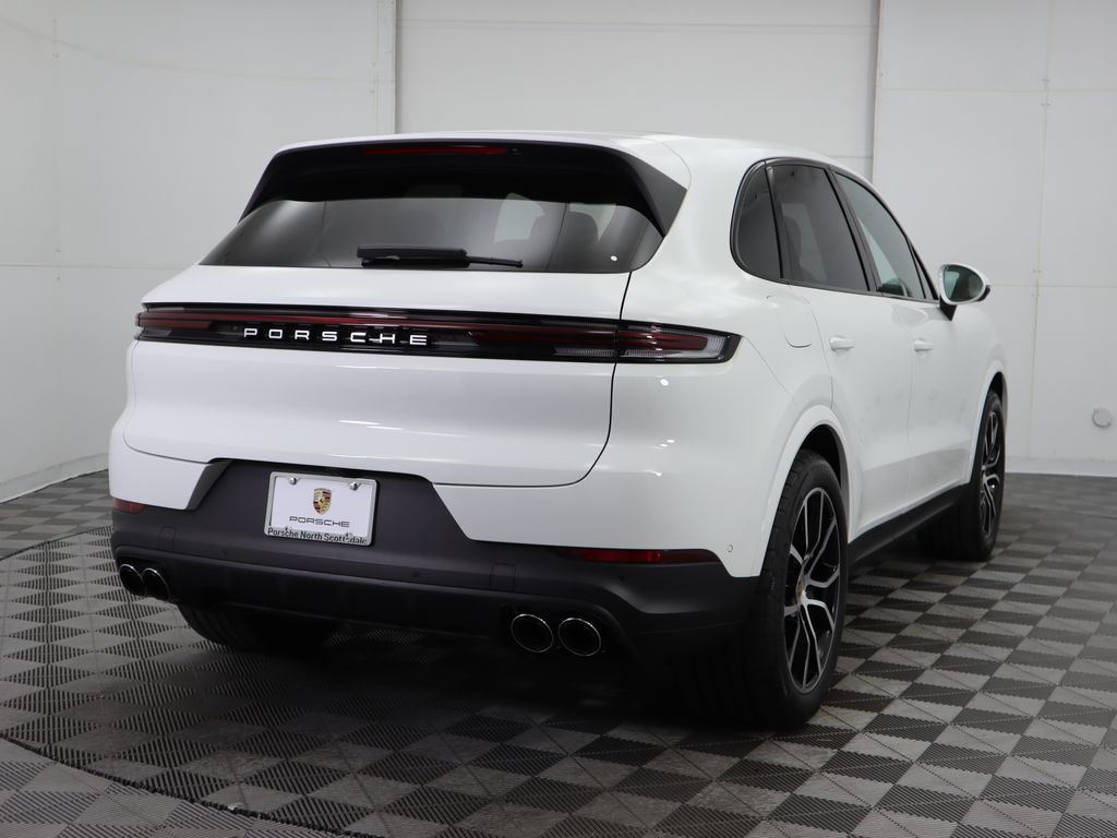 2024 Porsche Cayenne  5